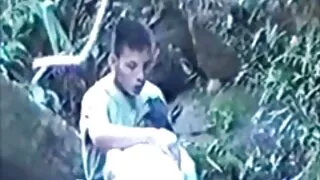 पत्नी उनको पति एक मुख-मैथुन दिनुभयो र सक्रिय आफ्नो कुखुरा अन्तर्गत गधा प्रतिस्थापन