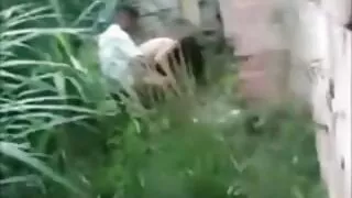 बेबे मा अधोवस्त्र विजय प्रेमी संग गहिरो मुख