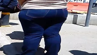 कुखुरा मा तुच्छ गोरा संग तातो पीओवी गुदा